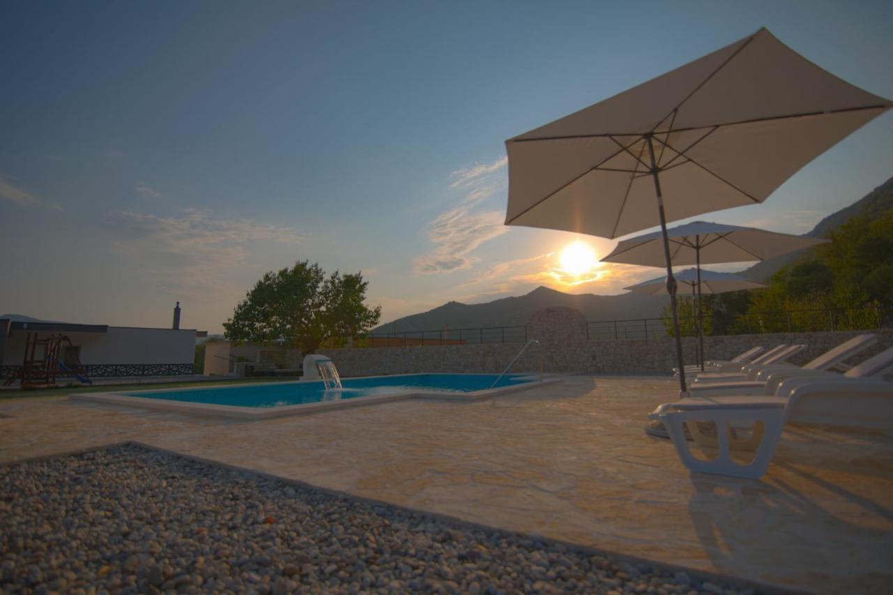 Villa Elin Seoca Экстерьер фото